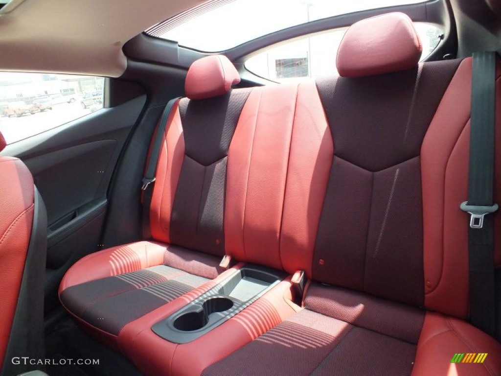 2012 Veloster  - Ultra Black / Black/Red photo #4