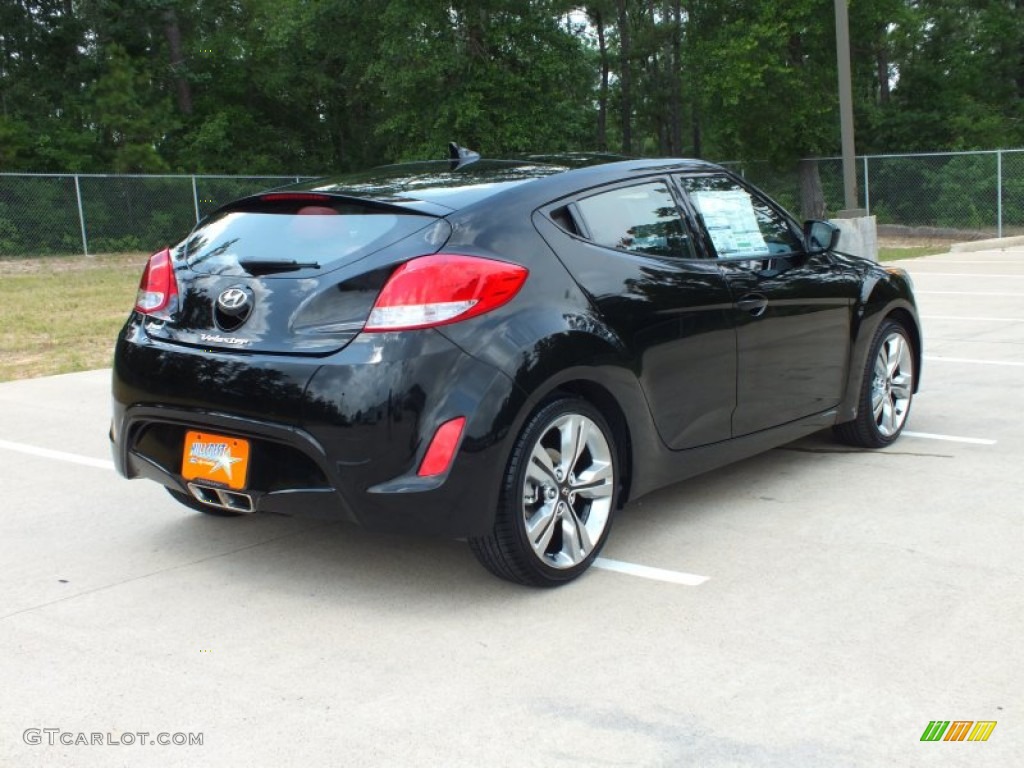 2012 Veloster  - Ultra Black / Black/Red photo #5