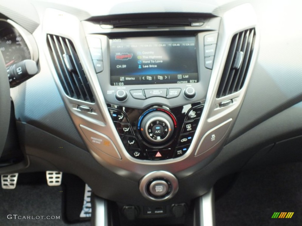 2012 Veloster  - Ultra Black / Black/Red photo #16