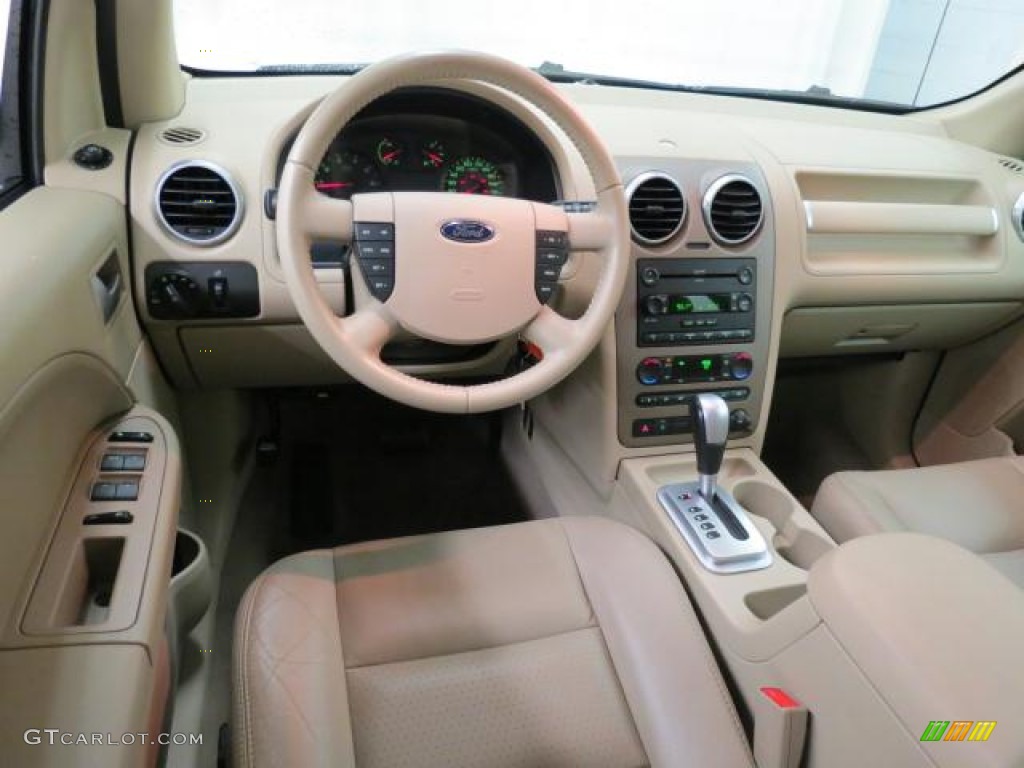 2006 Ford Freestyle SEL AWD Pebble Beige Dashboard Photo #66494523