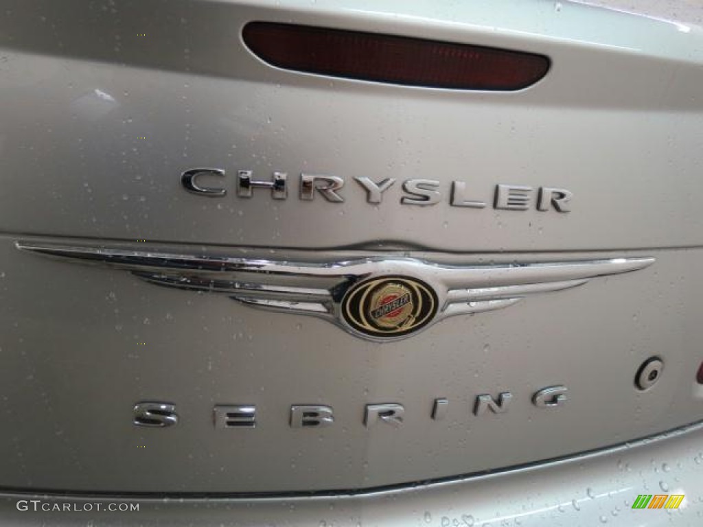2010 Sebring Touring Convertible - Bright Silver Metallic / Dark Slate Gray photo #25