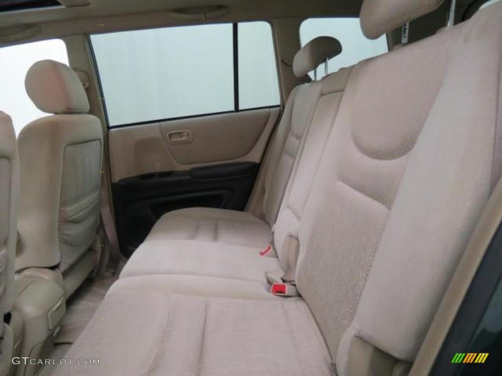 2002 Highlander V6 4WD - Electric Green Mica / Ivory photo #6