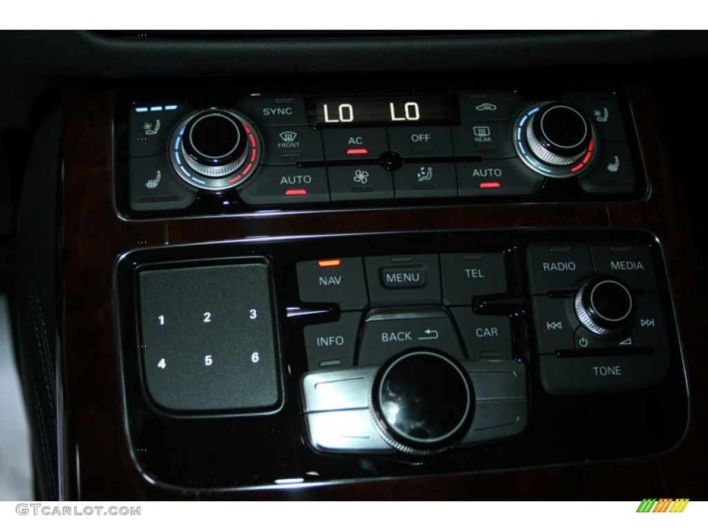2012 Audi A8 L 4.2 quattro Controls Photo #66500331