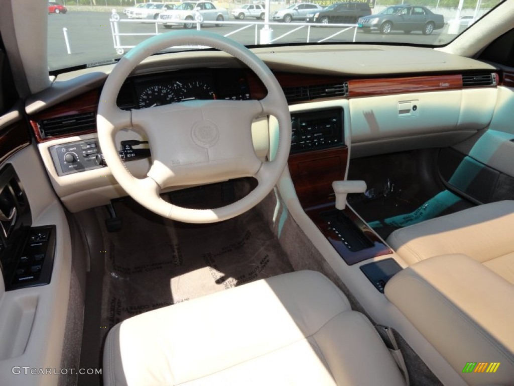 1994 Cadillac Seville STS Beige Dashboard Photo #66500410