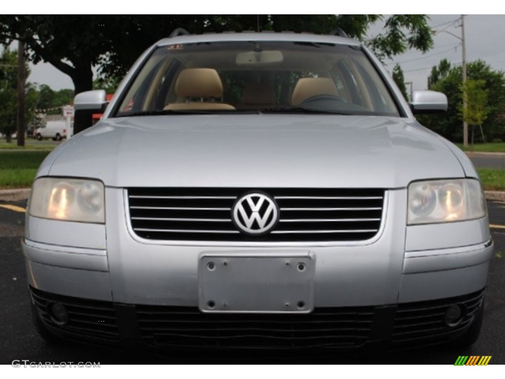 2001 Passat GLX Wagon - Satin Silver Metallic / Beige photo #2