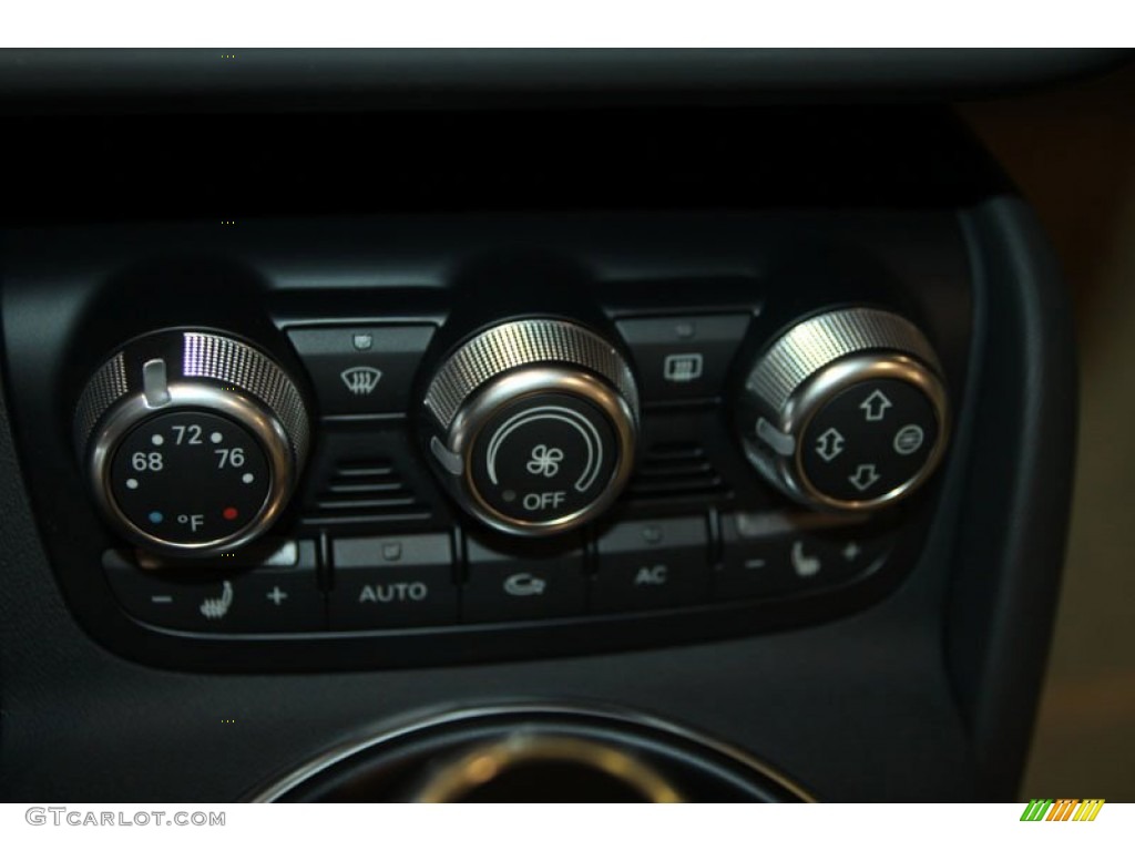 2012 Audi R8 Spyder 4.2 FSI quattro Controls Photo #66500799