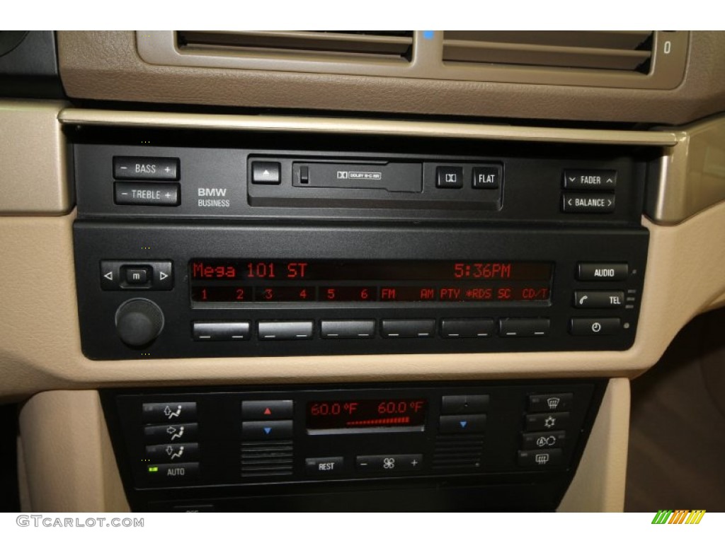 2000 BMW 5 Series 528i Sedan Audio System Photos