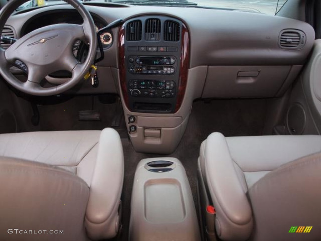 2001 Town & Country LXi - Steel Blue Pearl / Taupe photo #10