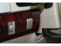 Light French Silk Metallic - Navigator Luxury Photo No. 27