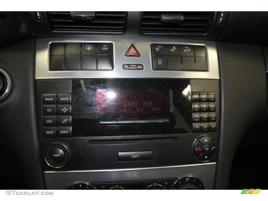 2006 Mercedes-Benz C 230 Sport Controls Photo #66508341