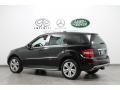 Black - ML 350 4Matic Photo No. 5