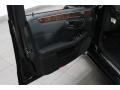 Black - E 350 4Matic Sedan Photo No. 16