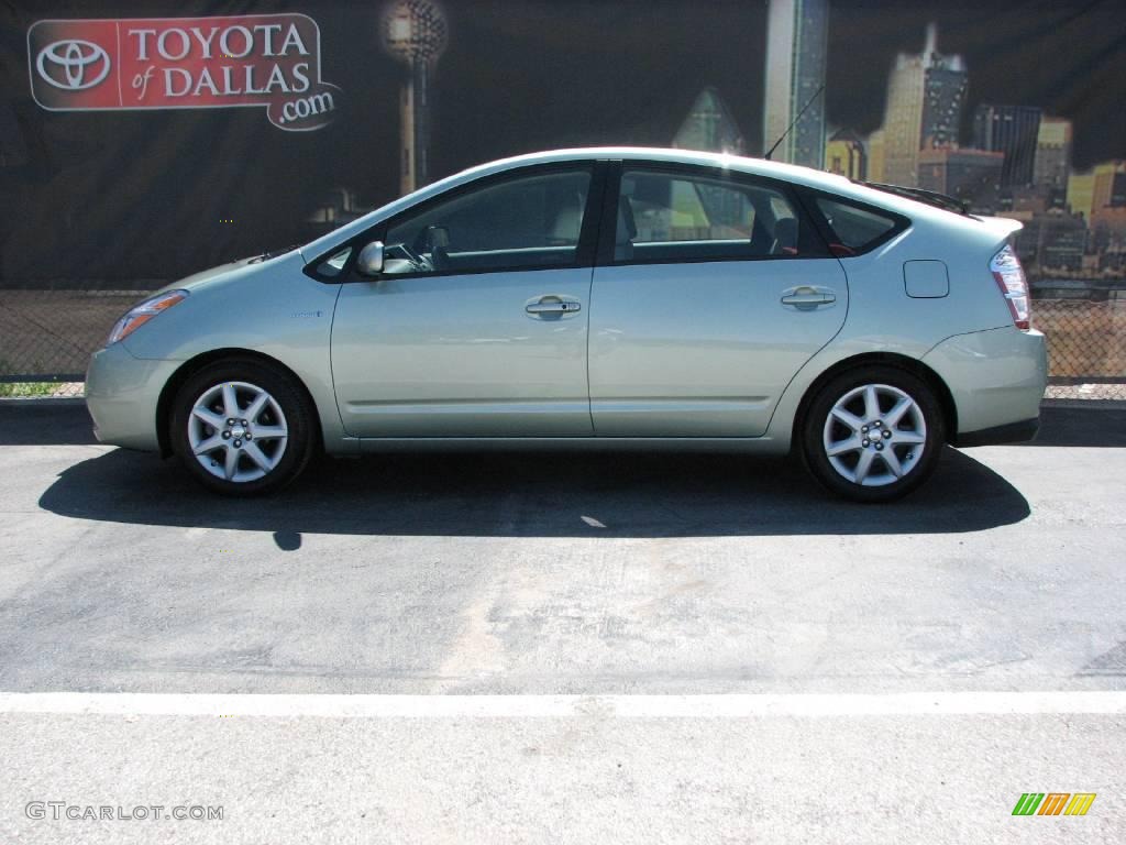 Silver Pine Mica Toyota Prius