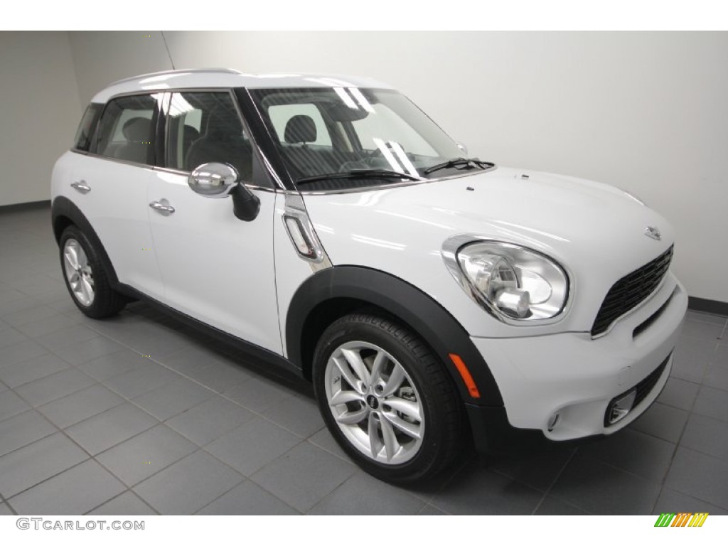 Light White 2012 Mini Cooper S Countryman Exterior Photo #66510747