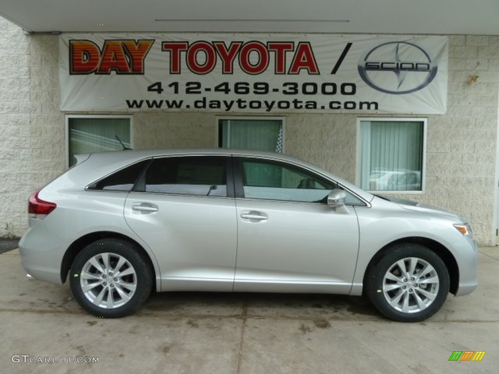 2013 Venza LE AWD - Classic Silver Metallic / Light Gray photo #1