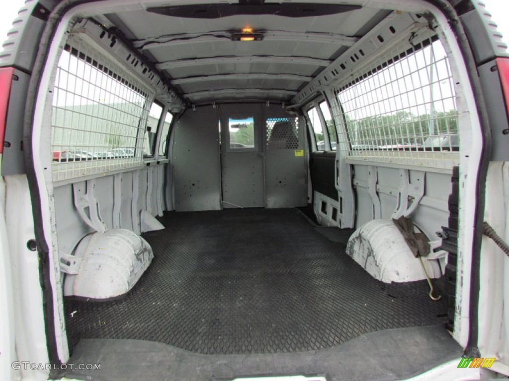 2000 GMC Savana Van 3500 Cargo Trunk Photo #66512472