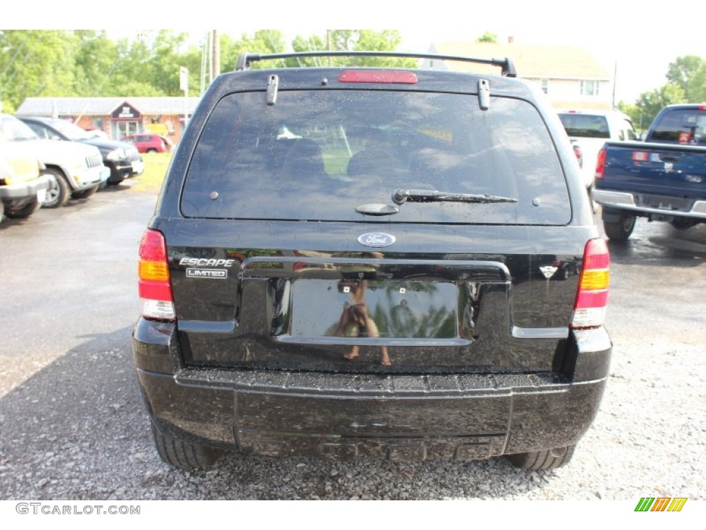 2006 Escape Limited 4WD - Black / Ebony Black photo #16