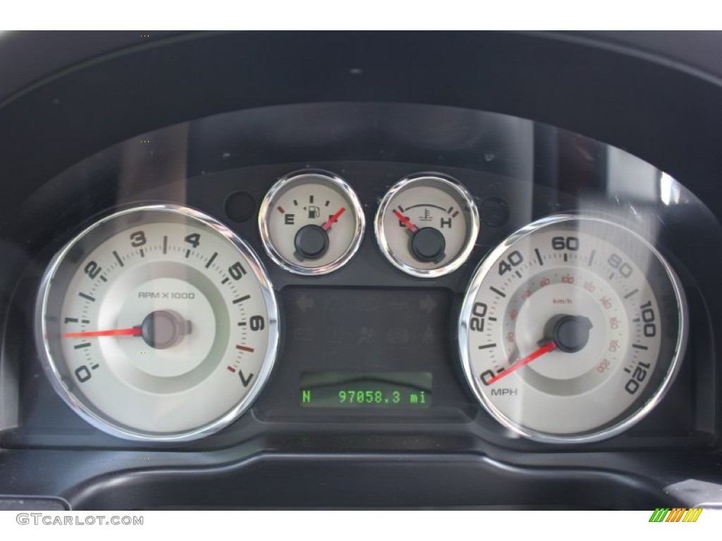 2008 Ford Edge SEL AWD Gauges Photos