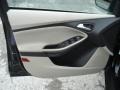 Black - Focus SEL Sedan Photo No. 12