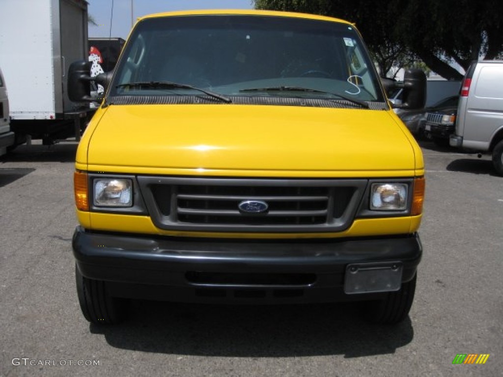 2007 E Series Van E250 Commercial - Fleet Yellow / Medium Flint Grey photo #2