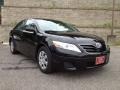Black - Camry LE Photo No. 5