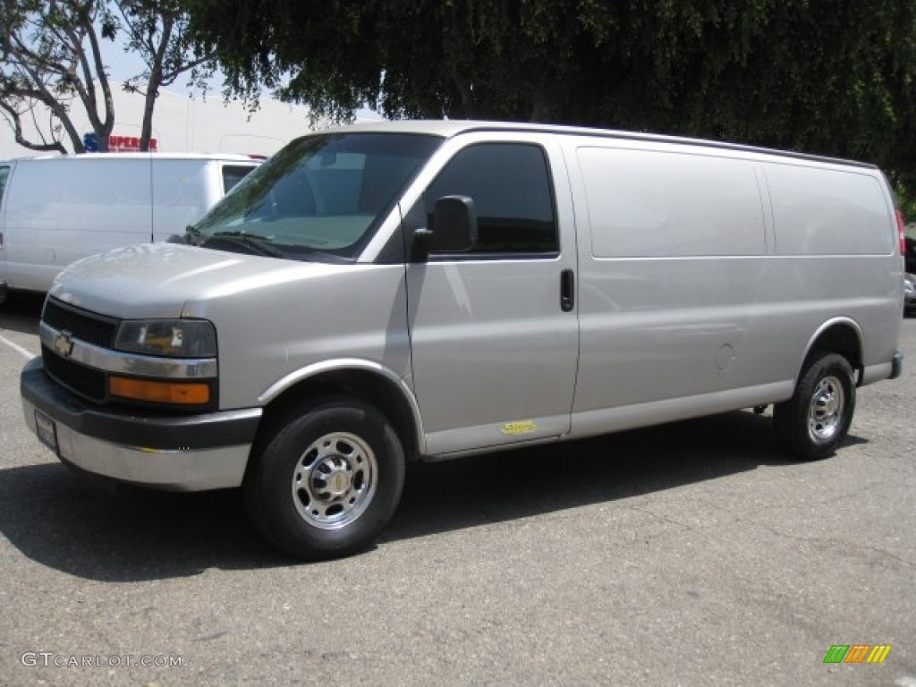 2007 Chevrolet Express 2500 Cargo Van Exterior Photos