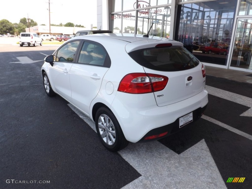 Clear White 2013 Kia Rio EX 5-Door Exterior Photo #66518766