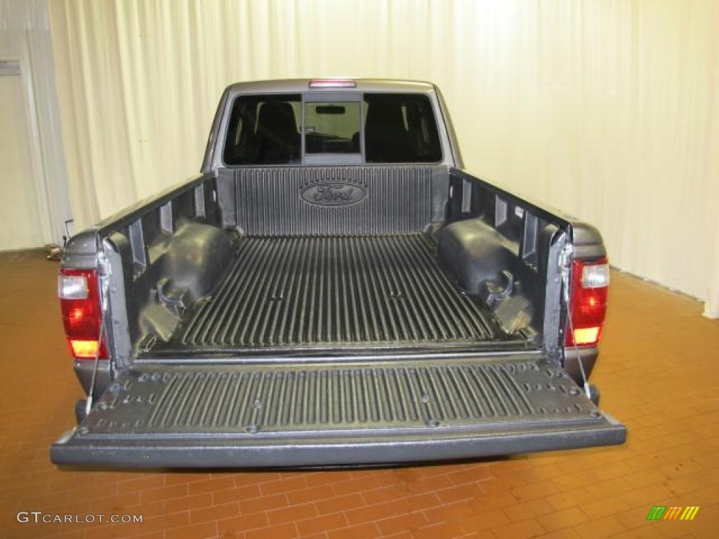 2005 Ford Ranger Edge SuperCab Trunk Photos
