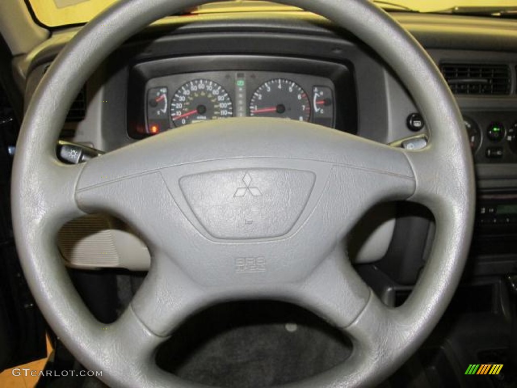 2003 Mitsubishi Montero Sport ES Steering Wheel Photos