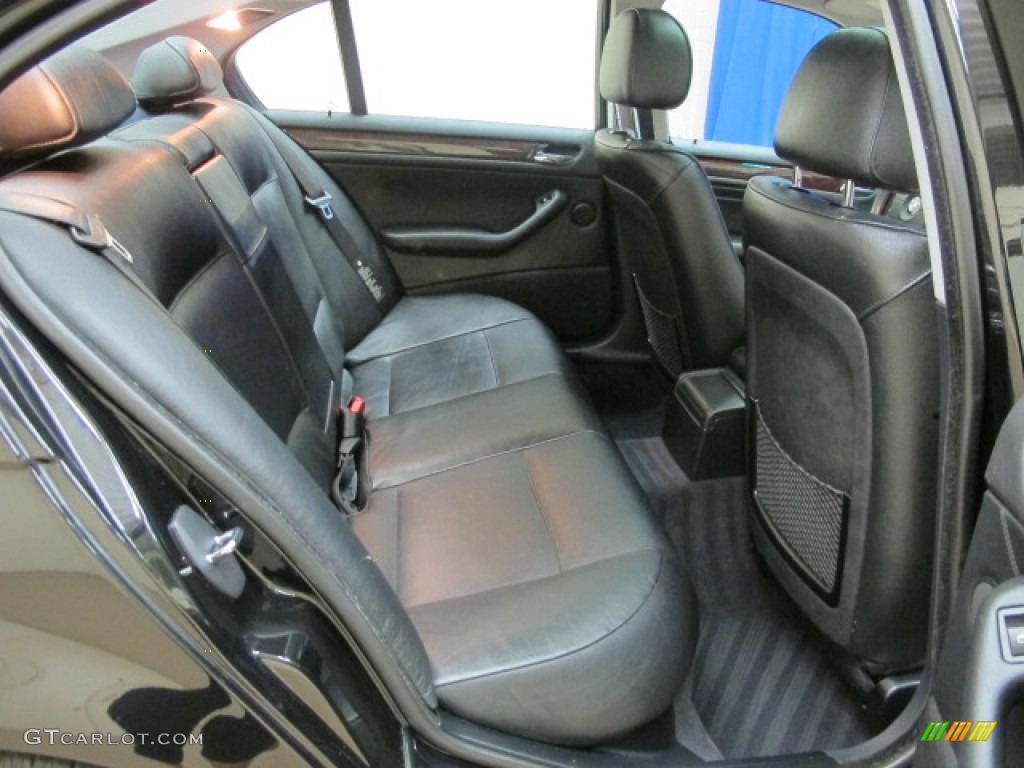 2002 3 Series 325xi Sedan - Jet Black / Black photo #20