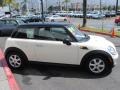 Pepper White - Cooper Hardtop Photo No. 3