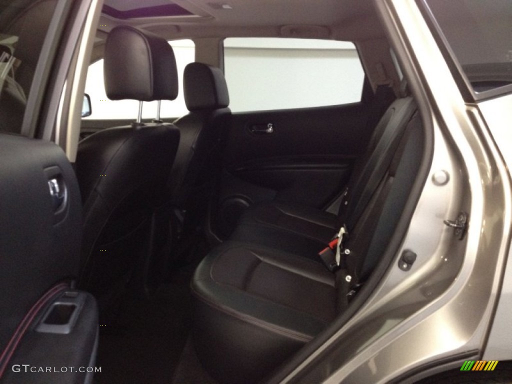 2011 Rogue SL AWD - Platinum Graphite / Black photo #7
