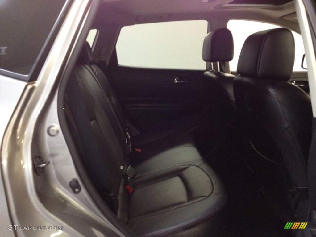 2011 Rogue SL AWD - Platinum Graphite / Black photo #8