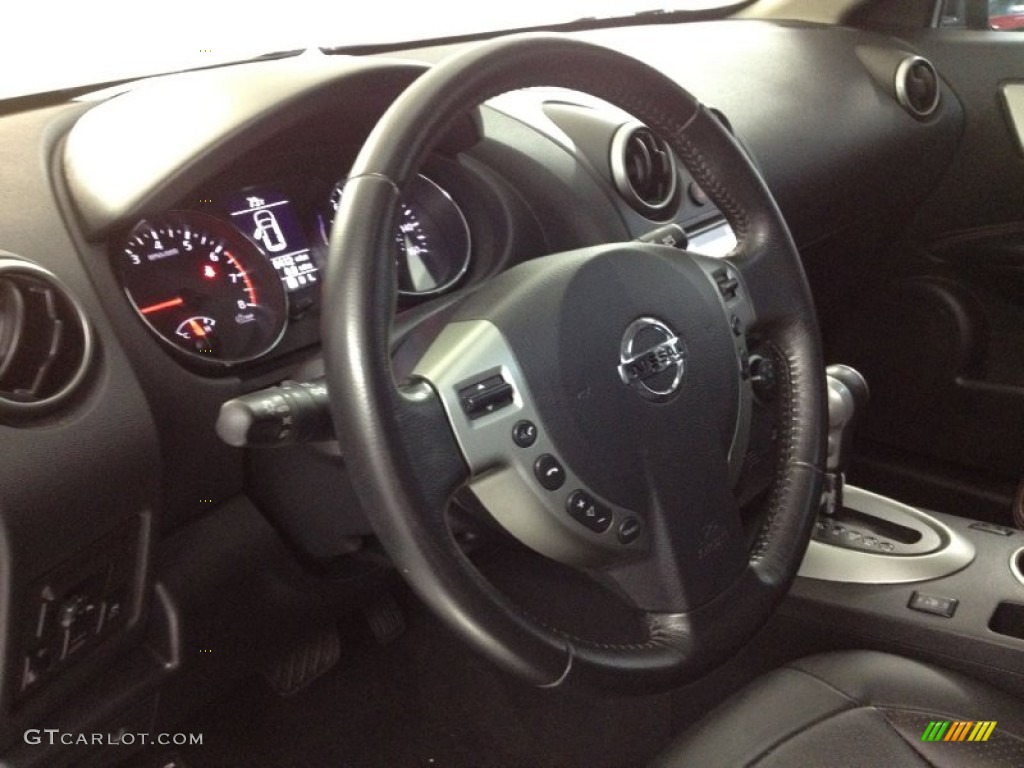 2011 Rogue SL AWD - Platinum Graphite / Black photo #15