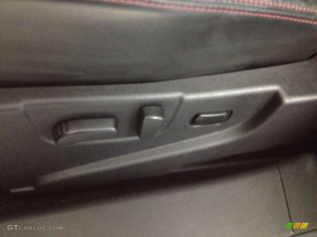 2011 Rogue SL AWD - Platinum Graphite / Black photo #16