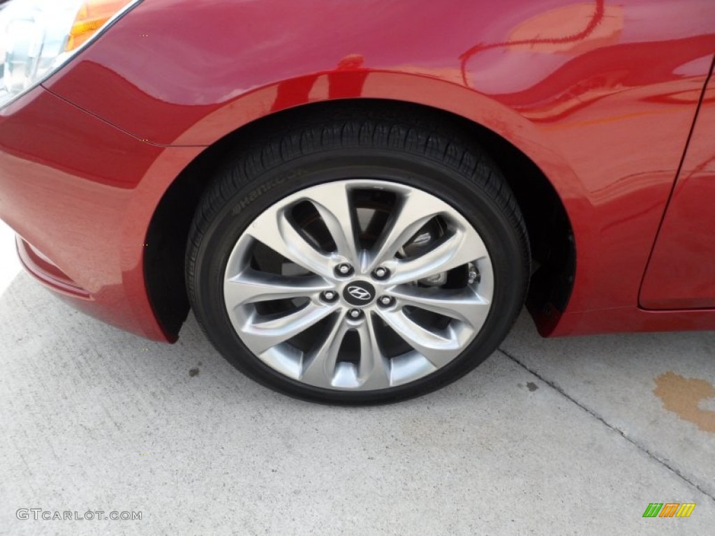 2011 Sonata SE 2.0T - Venetian Red / Black photo #12