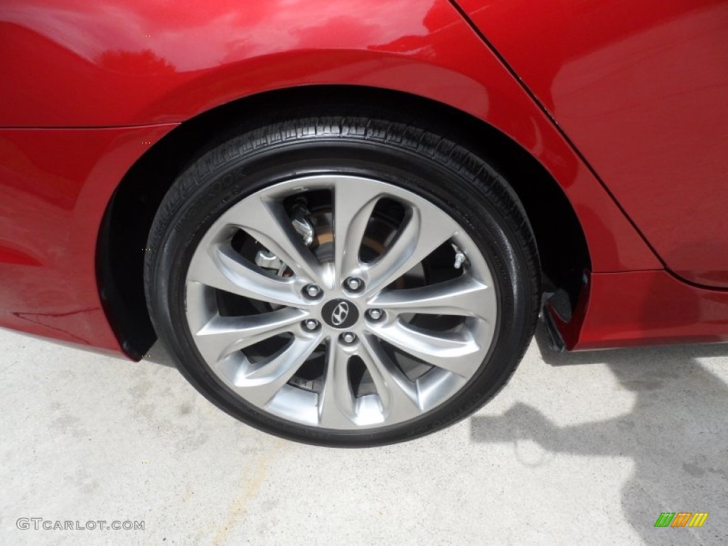 2011 Sonata SE 2.0T - Venetian Red / Black photo #14