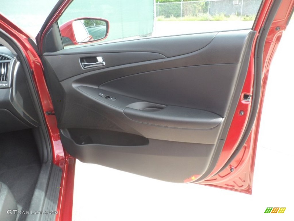 2011 Sonata SE 2.0T - Venetian Red / Black photo #25