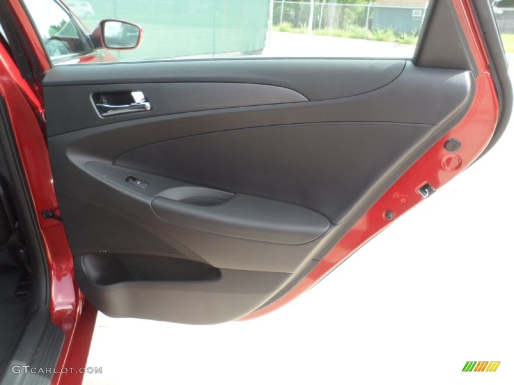 2011 Sonata SE 2.0T - Venetian Red / Black photo #28