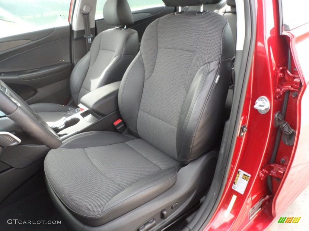 2011 Sonata SE 2.0T - Venetian Red / Black photo #35