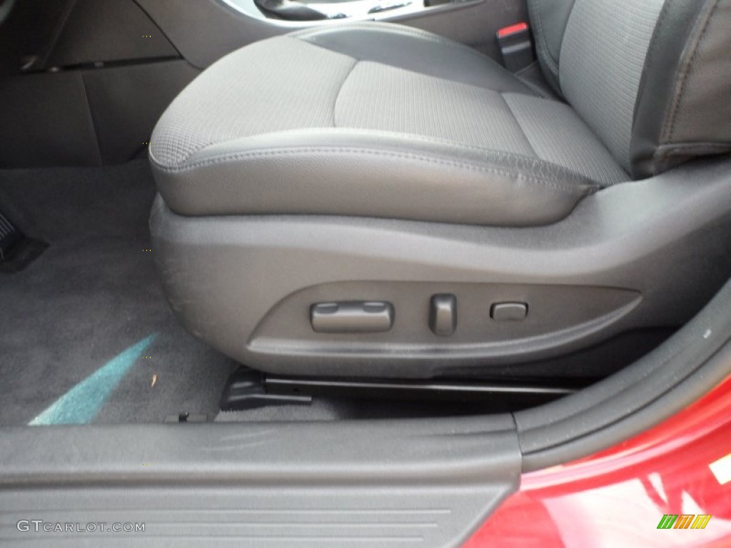 2011 Sonata SE 2.0T - Venetian Red / Black photo #36