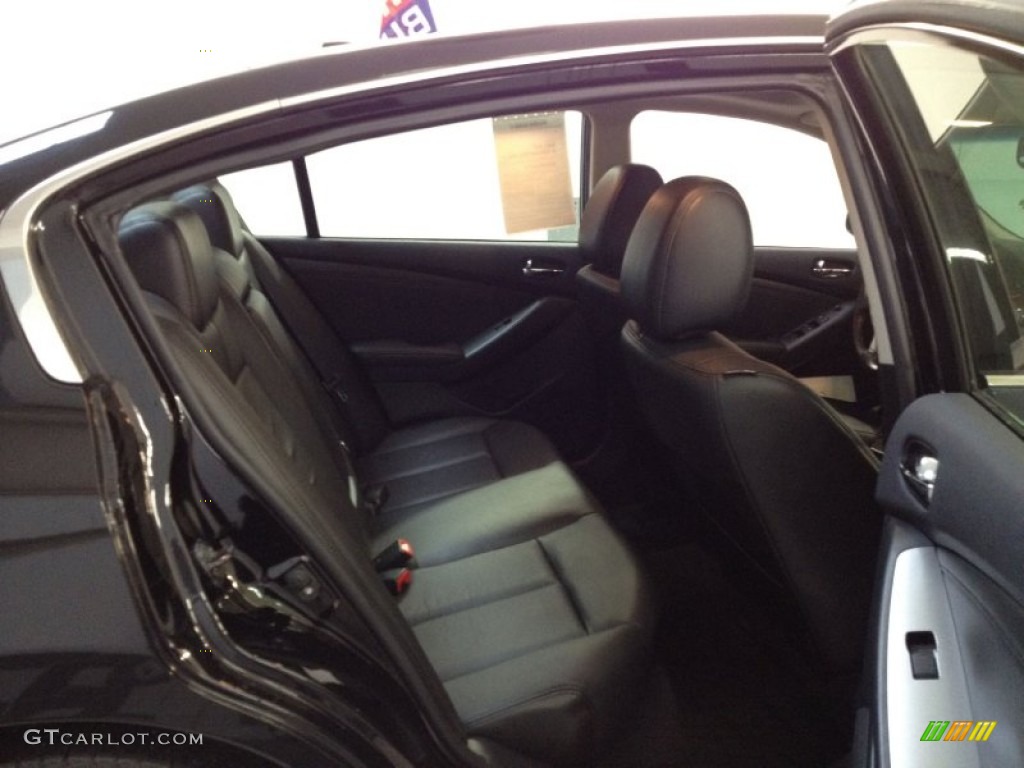 2009 Altima 2.5 SL - Super Black / Charcoal photo #8