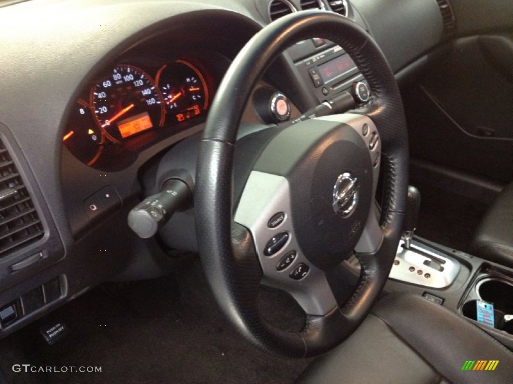 2009 Altima 2.5 SL - Super Black / Charcoal photo #15