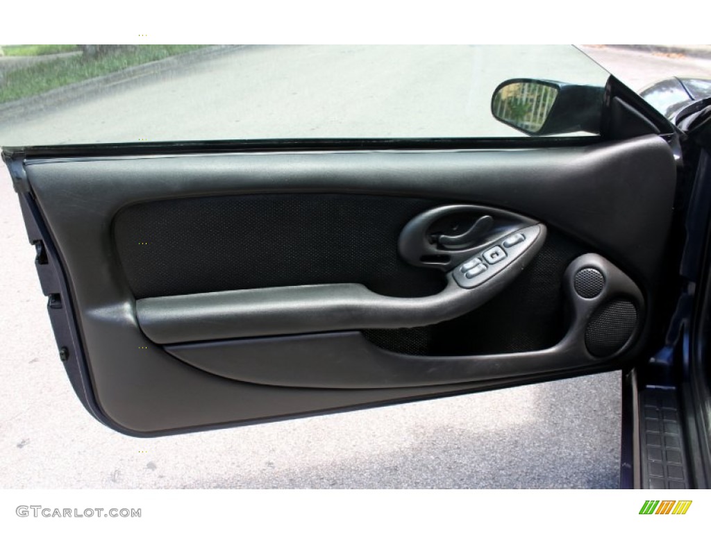 2002 Pontiac Firebird Coupe Ebony Black Door Panel Photo #66532803