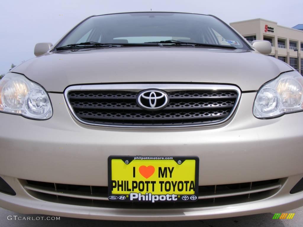 2005 Corolla LE - Desert Sand Mica / Pebble Beige photo #18