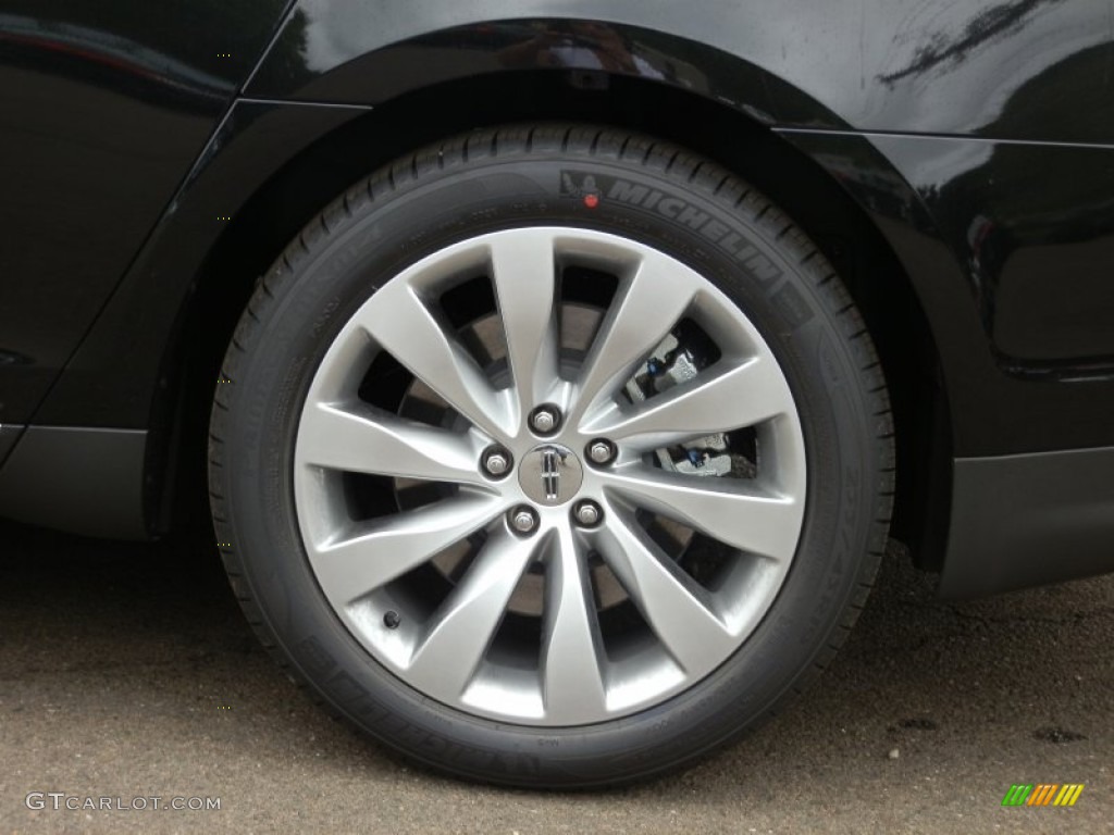 2013 Lincoln MKS AWD Wheel Photo #66533937