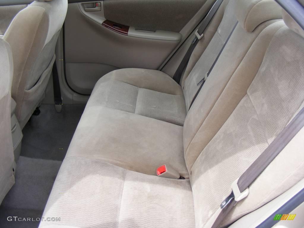 2005 Corolla LE - Desert Sand Mica / Pebble Beige photo #30
