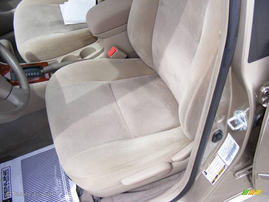 2005 Corolla LE - Desert Sand Mica / Pebble Beige photo #33