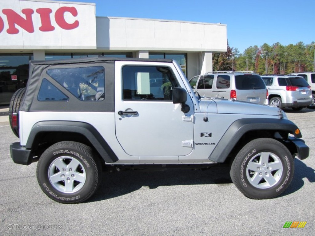 2008 Wrangler X 4x4 - Bright Silver Metallic / Dark Slate Gray/Medium Slate Gray photo #8