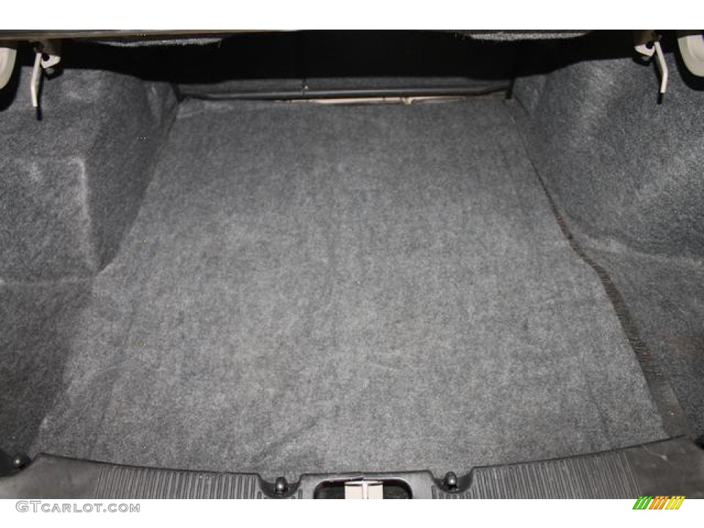 2007 Ford Taurus SEL Trunk Photo #66535242